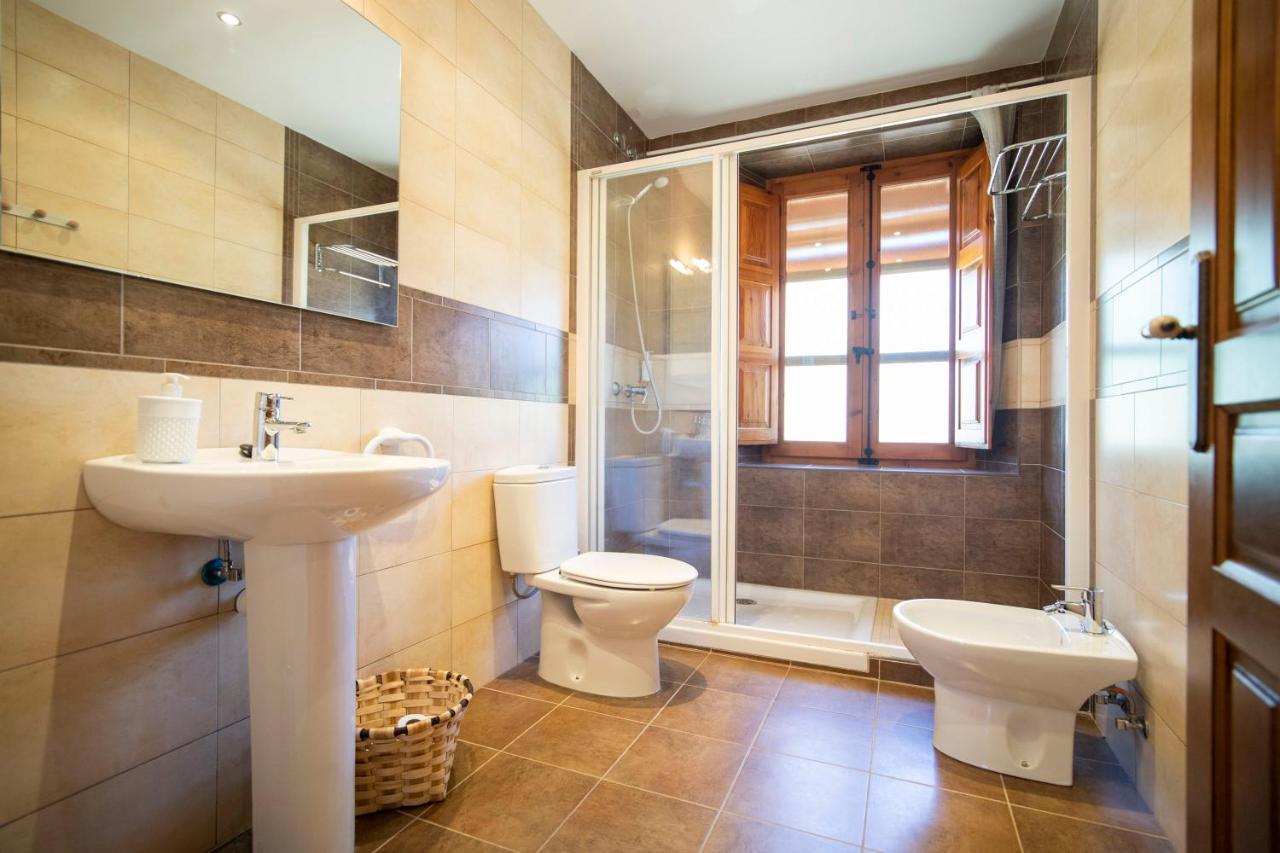 Apartamentos Ribera Del Duero Las Escuelas Vadocondes Dış mekan fotoğraf