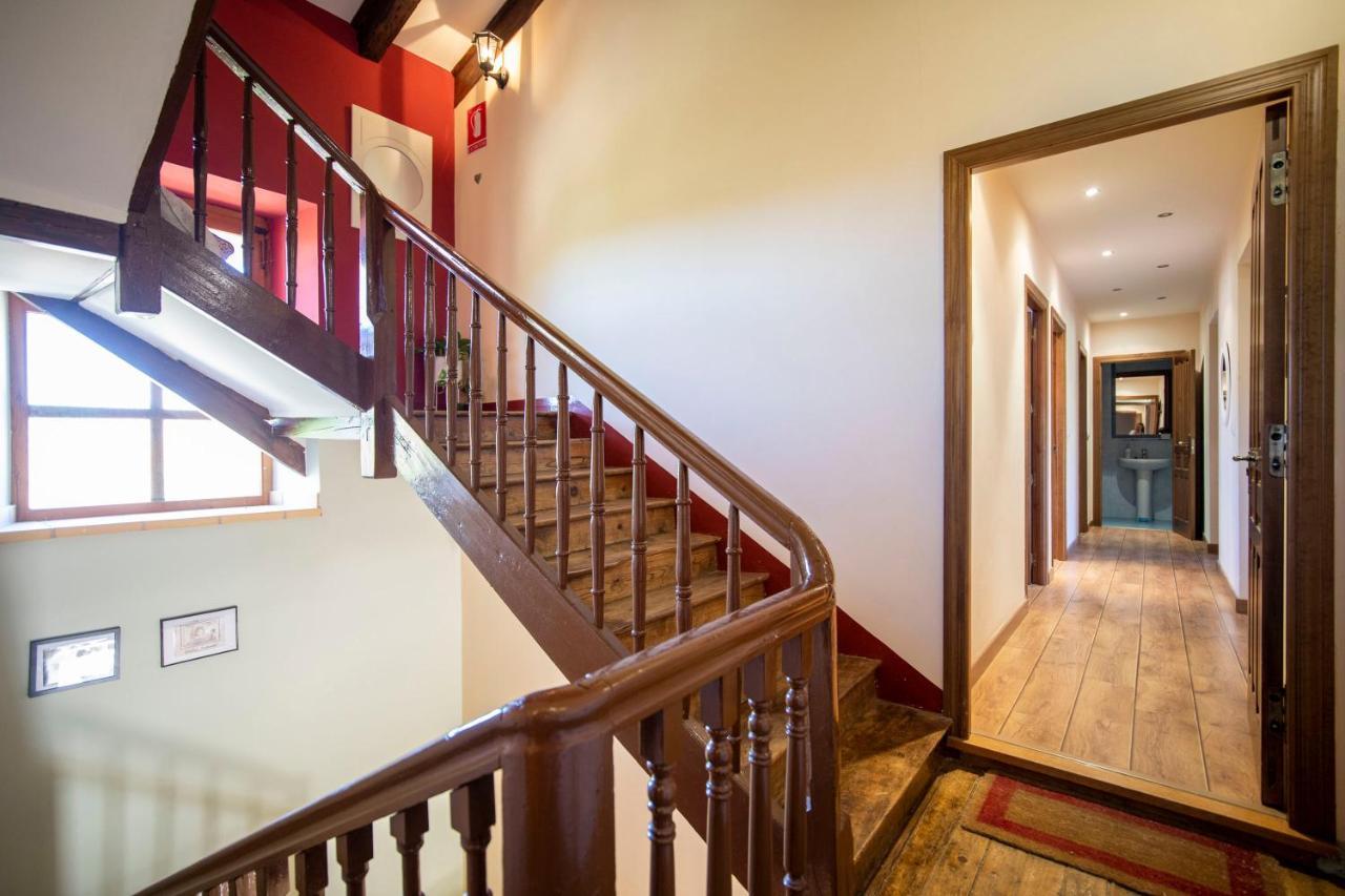 Apartamentos Ribera Del Duero Las Escuelas Vadocondes Dış mekan fotoğraf